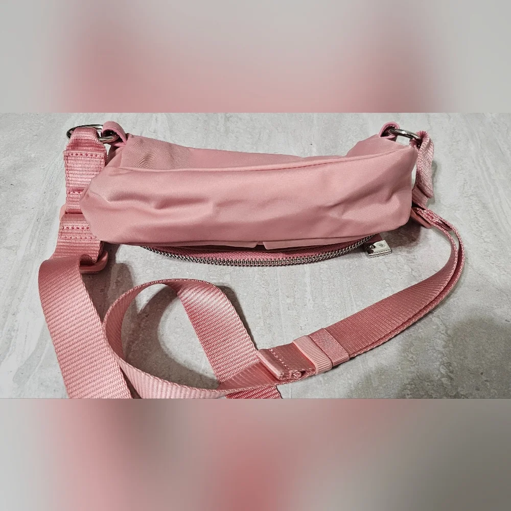 SOLD ON ANOTHER SITE- Lululemon All Night Festival Bag Micro Pink Puff NWOT - Picture 7 of 11